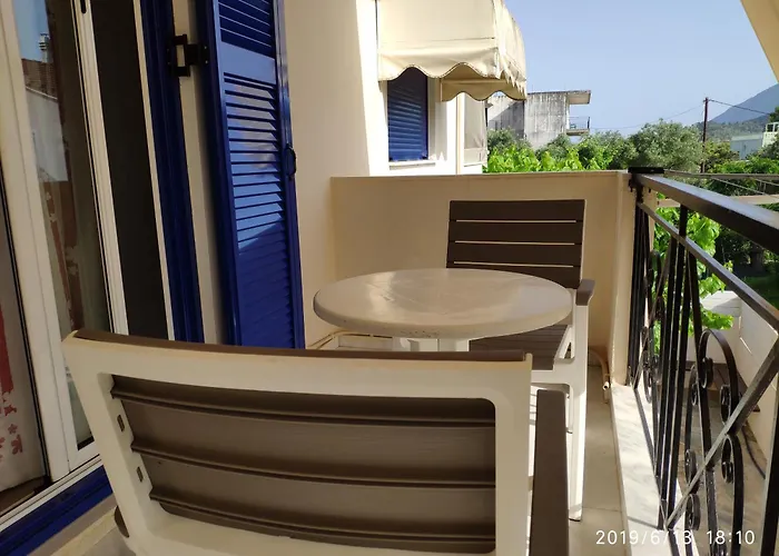Anesis Village Studios And Apartments